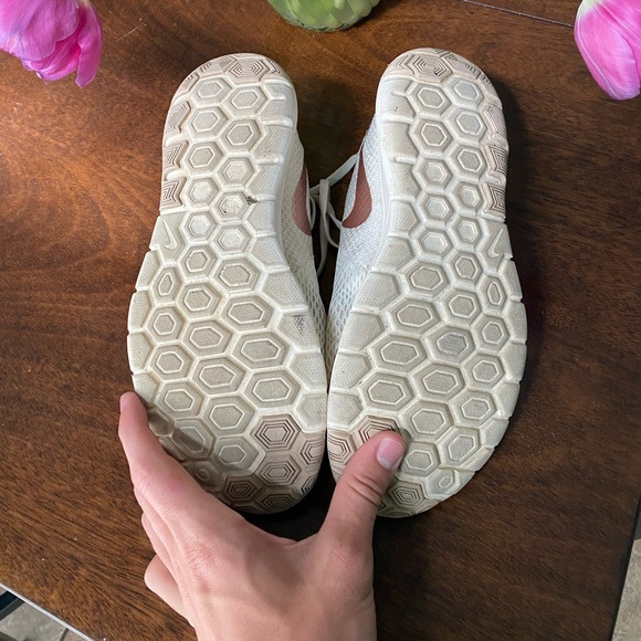Women’s Nike flex experience RN6 - Picture 3 of 4